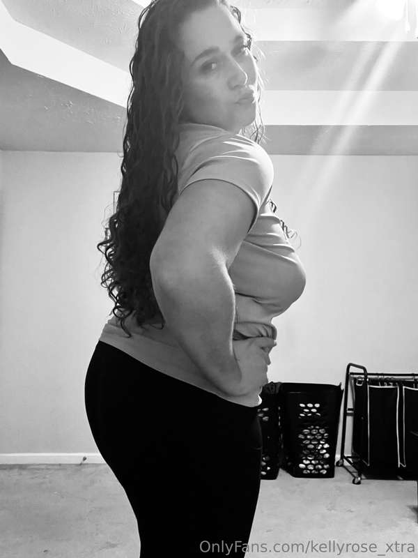Ass so phat it needs its own zip-code