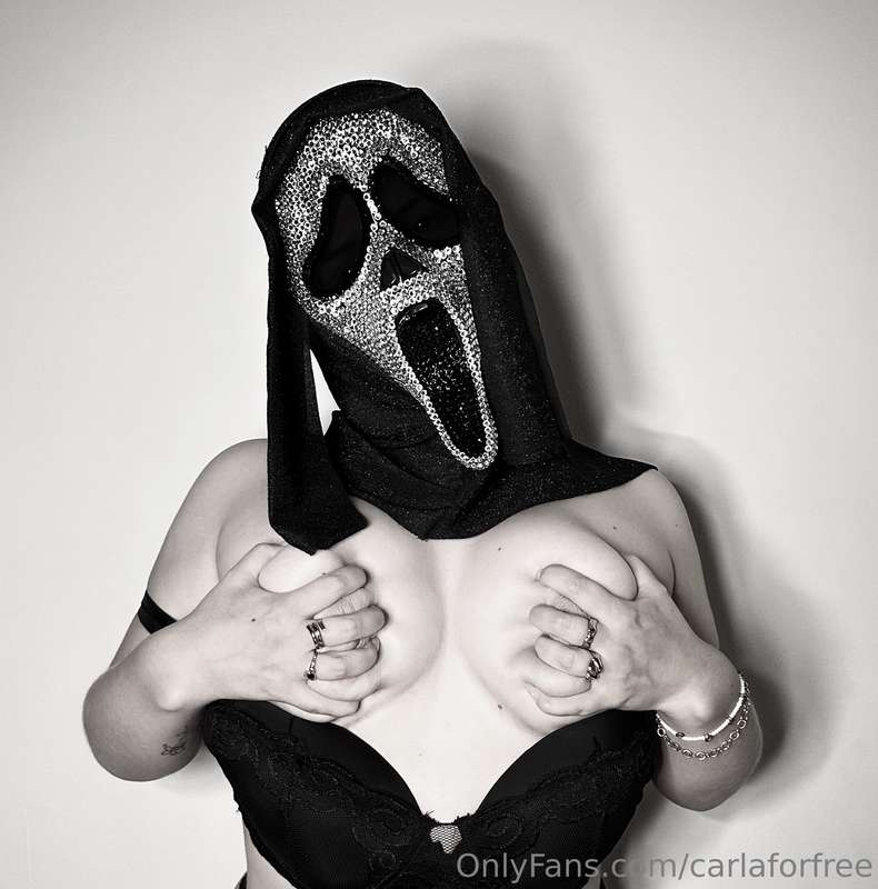 🖤🤍👻