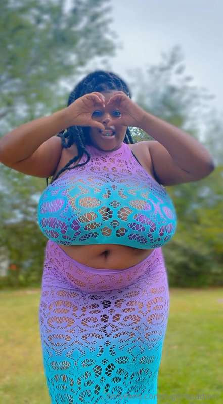 bigasstiddiess