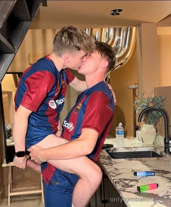 𝙉𝙀𝙒 𝙎𝙀𝙓 𝙑𝙄𝘿 𝙒/ 𝘼𝙇𝙊! 🤤 @alo_twink

𝙁𝙐𝙇𝙇 𝙑𝙄𝘿 👉 onlyfans.com/75..