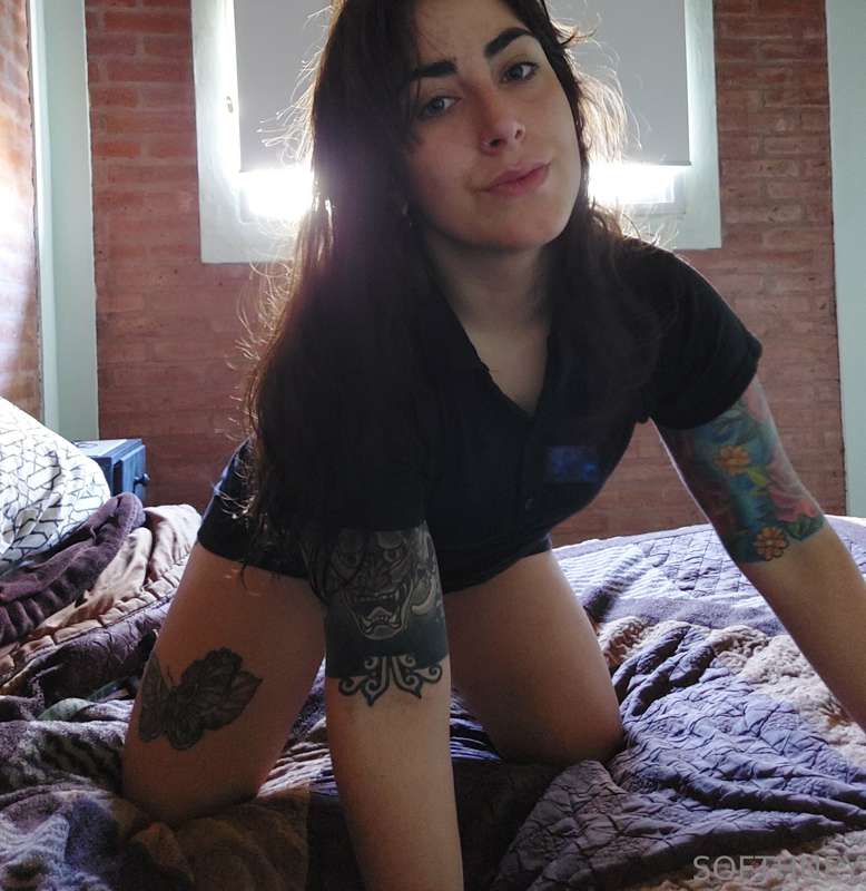 I'm bored, why don't you talk to me? 🥺 ❤️