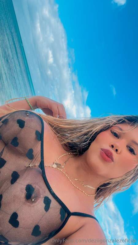un besito para ti amor 😘