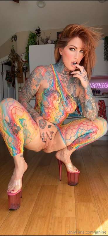 I love this psychedelic body stocking ‧₊°🌈✩₊°🫧⊹♡