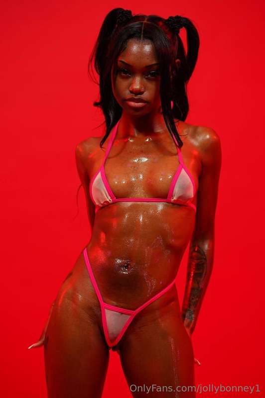 oiled up and ready for anything 💦