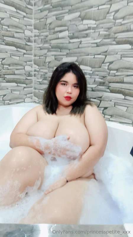 💗 Hey Im Jayden 💕  Here is so wet and I think you can unders..