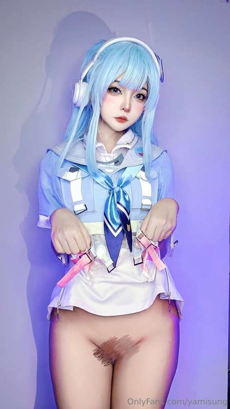 Happy Monday, Commander. (⁠人⁠ ⁠•͈⁠ᴗ⁠•͈⁠)💙   No blur 40 $