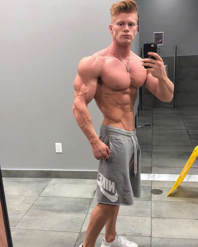 Tuesday chestday! Wait... that ain’t right 🤨🙄