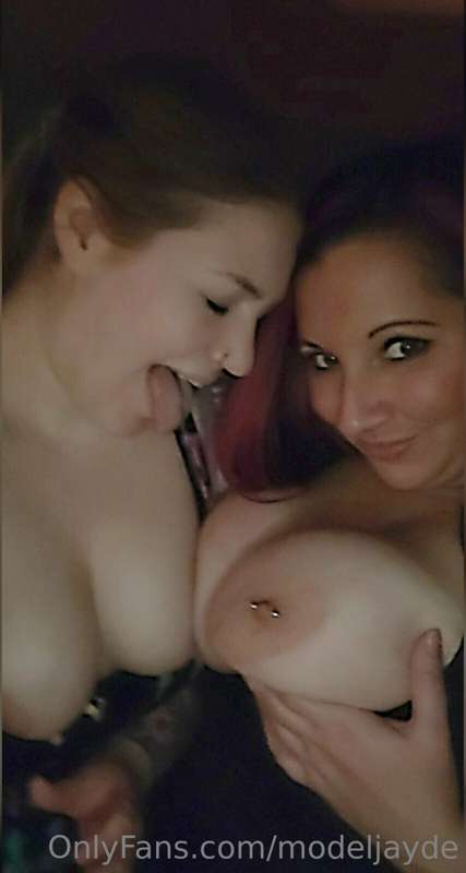My bestie @scarlett99love and I got really naughty last nigh..