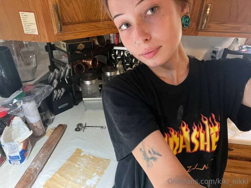 Hi everyone 😻 I want to know what your cooking preferences a..