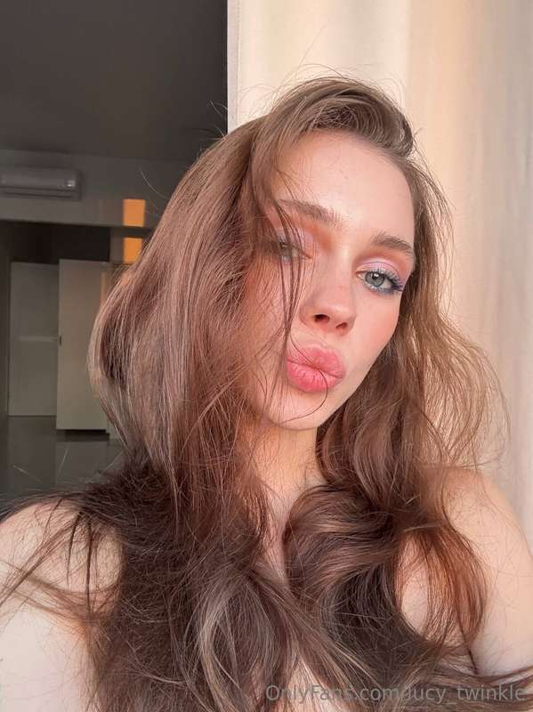 lucy_twinkle