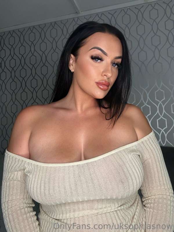 uksophiasnow