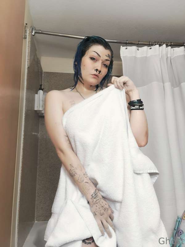 urghostgurl666