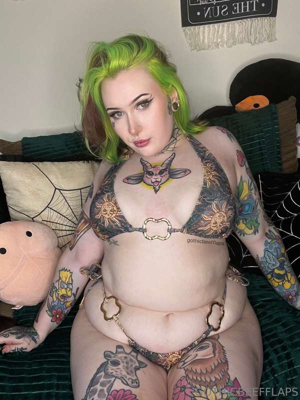 gothicbeefflaps image #1
