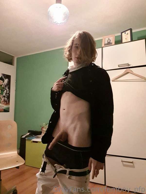 femboy_pfp image #13