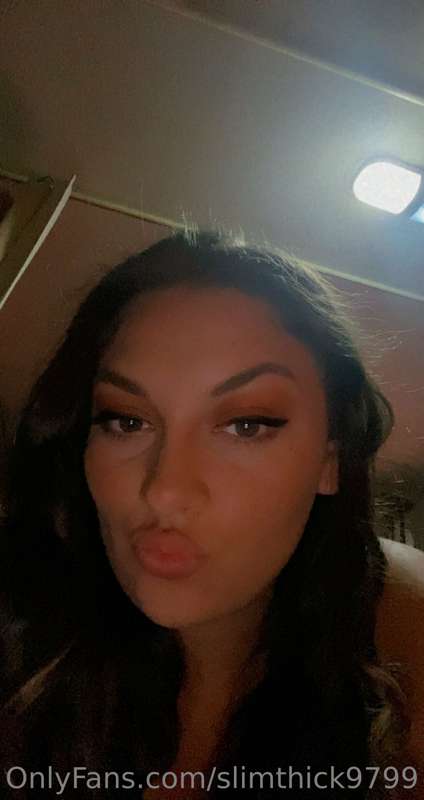 ***ONLINE AND FREE TO CHAT***