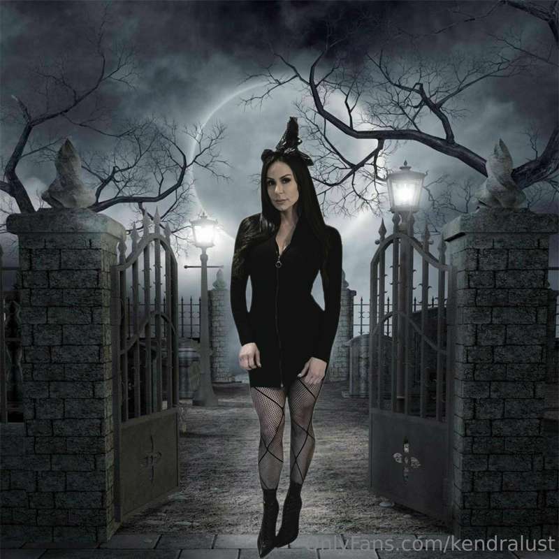 Photo 287 of Kendra Lust on Tocromo