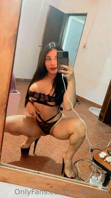 FREE NUDES FOR THE FIRTS 5! 
@yourweetaddiction
CLICK FREE P..