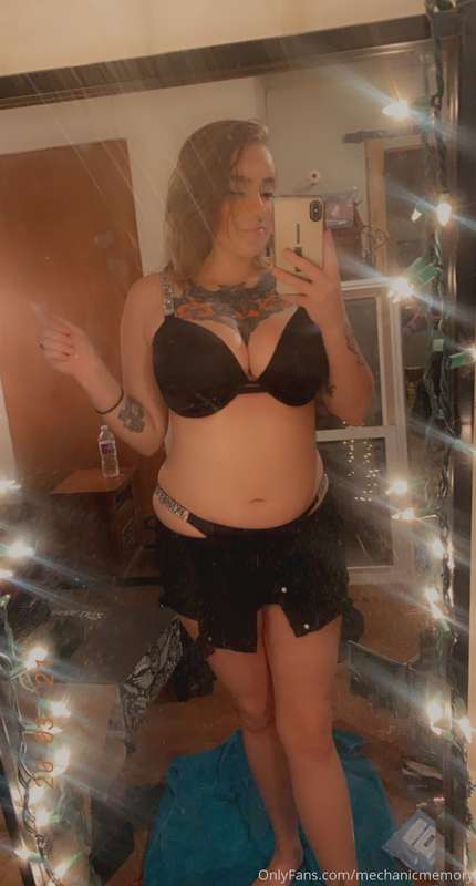 Y’all ready for this (ignore the room I’m waiting for more t..