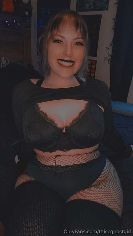 thiccghostgirl