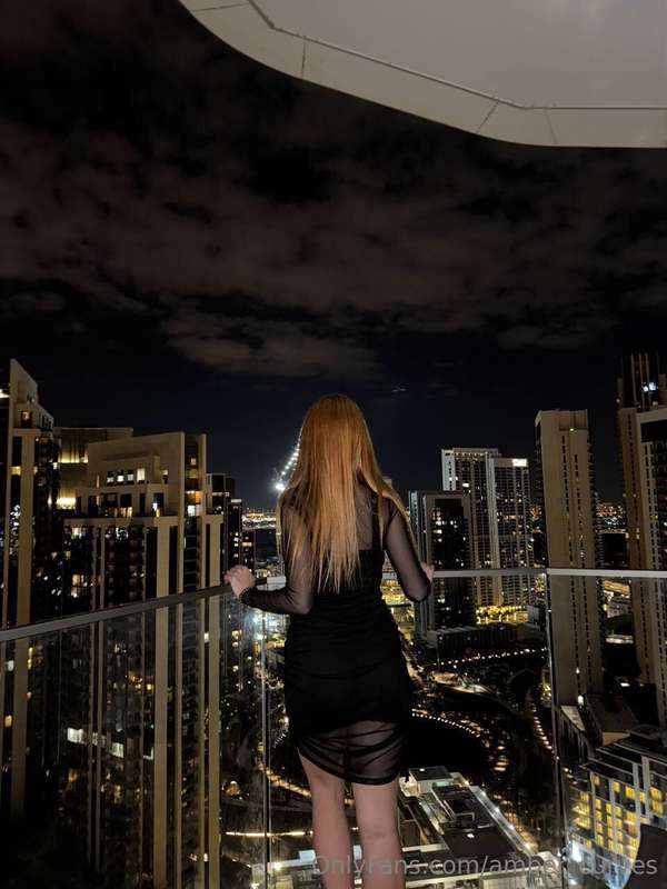 Do you love night city 🌃🌃🌃 as much as I am ? 