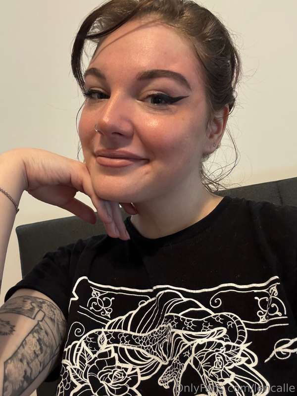 Just a reminder I’m going live today around 5pm est so make ..