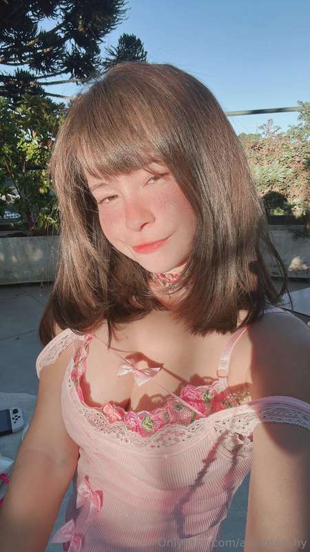 arisepeachy photo