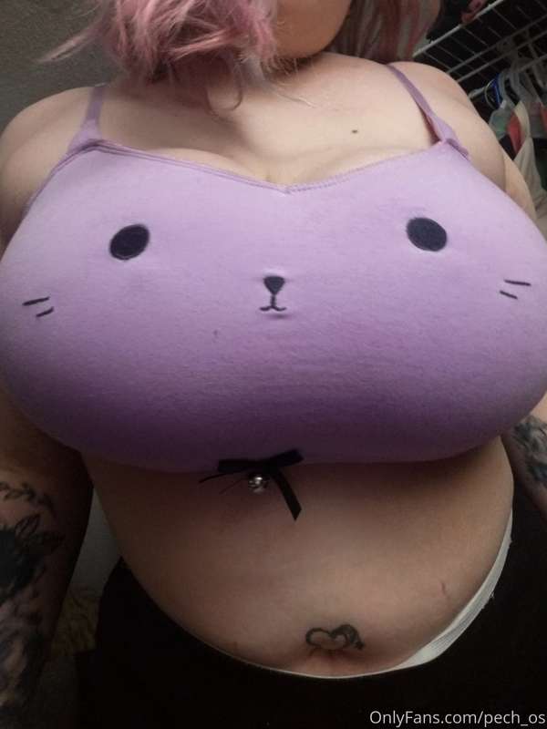 Look at how cute my bra is! Its one of my favorites even tho..