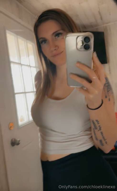 chloeklinexo