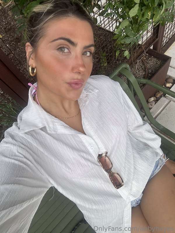 sending you some good luck kisses 😘