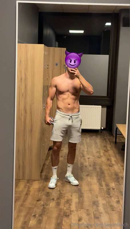 Training done, diets going slowly but surely 💪🏻🥵