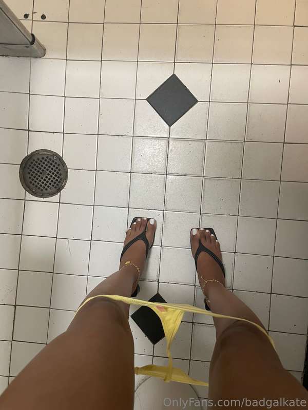 White toes = good pussy