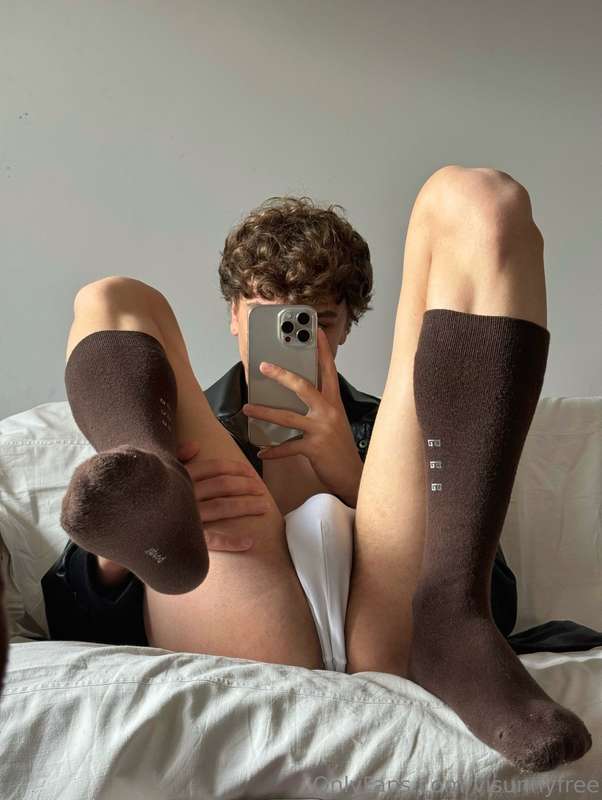 What you gonna do if you see me like this in real life? 😏😇