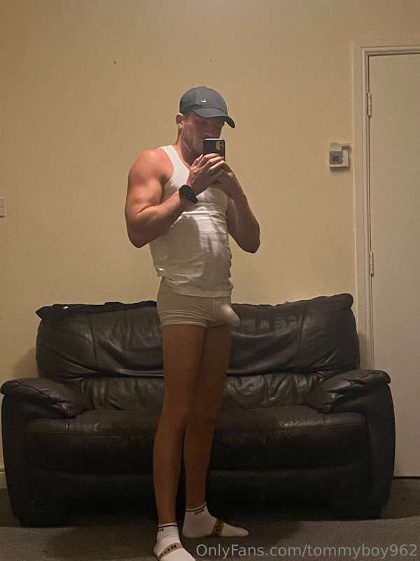 This clothes didn’t last long now it’s all off for you 