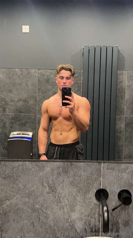 Lets get naugtyyyyy x https://onlyfans.com/jacksonntm/c3