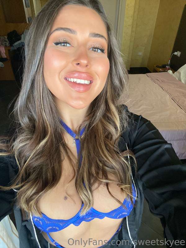 sweetskyee