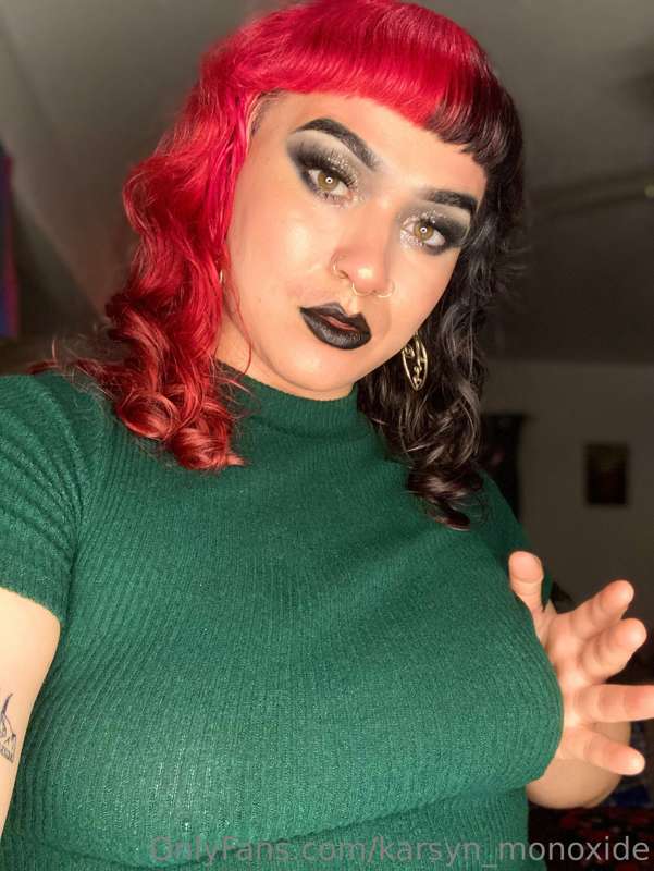 You can see my nipple piercings through this dress 🤭