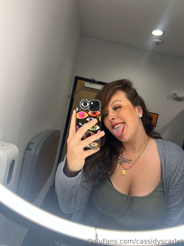 cassidyscarlet