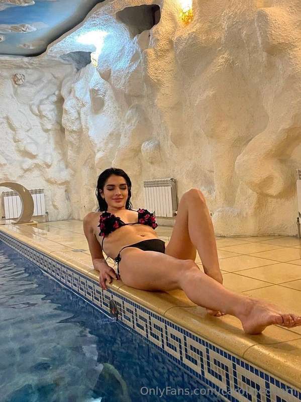 A pool and me in a swimsuit. What more do you need for a per..