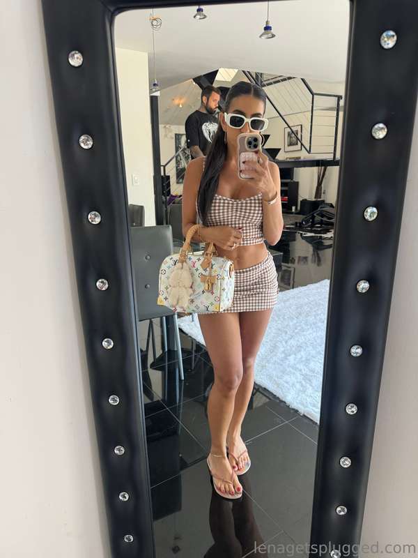 lenatheplug image #0
