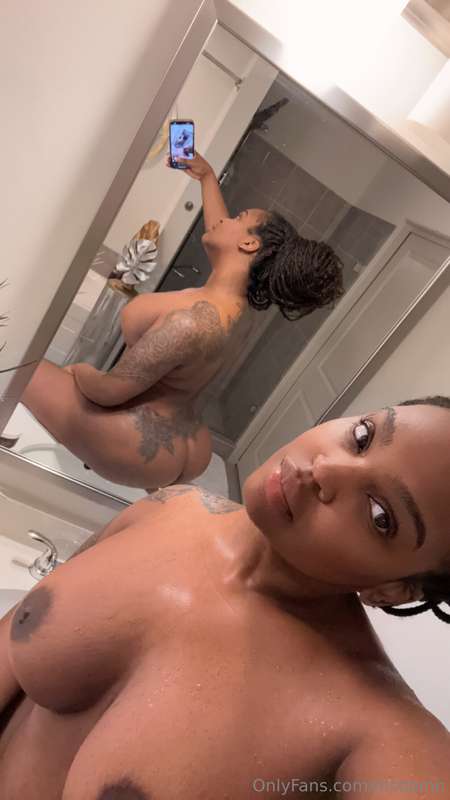 Good night 😴 unless you want to stay up 😏 if so messsge me 😛..