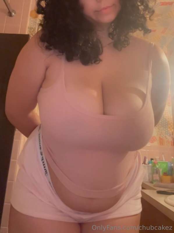Plump and Tall just as it should be 💕