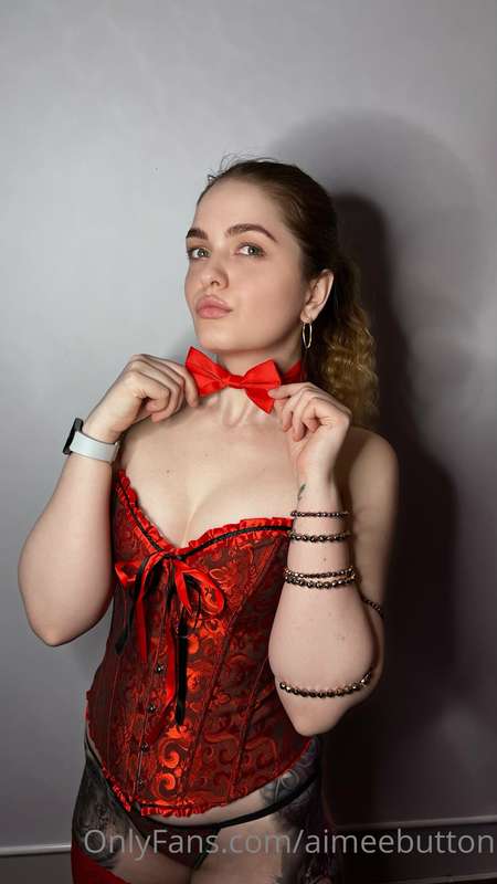 aimeebutton image #2