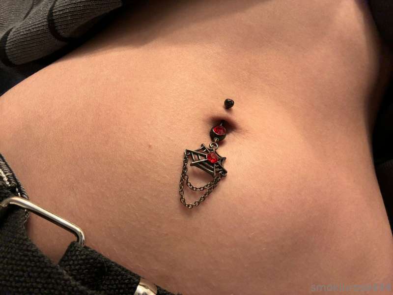 changed my belly button jewelry, whatcha think?