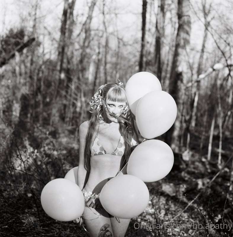 bb.apathy image #4