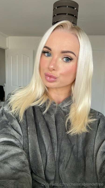 chelseablondefree