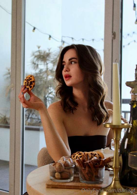 Let me be your little cookie🍪