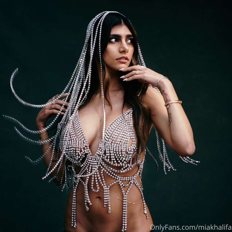Foto 454 de Mia Khalifa en Tocromo