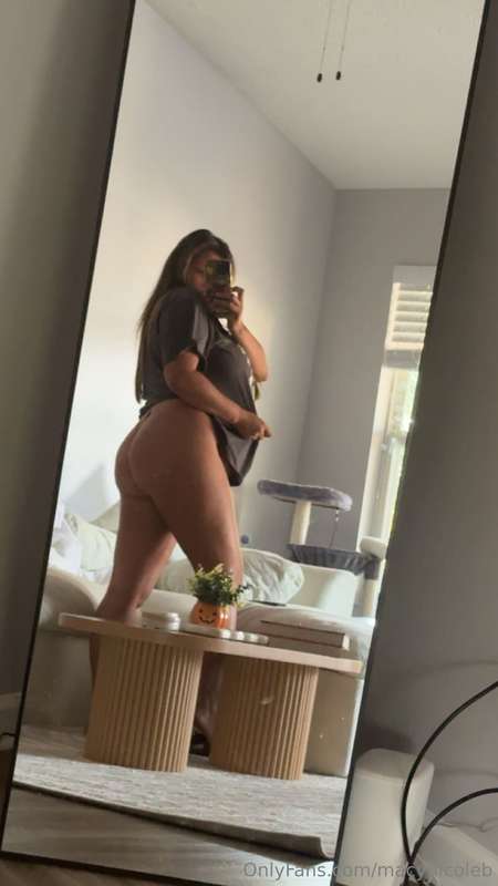 macynicoleb