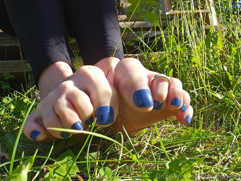 420cutieee image #1