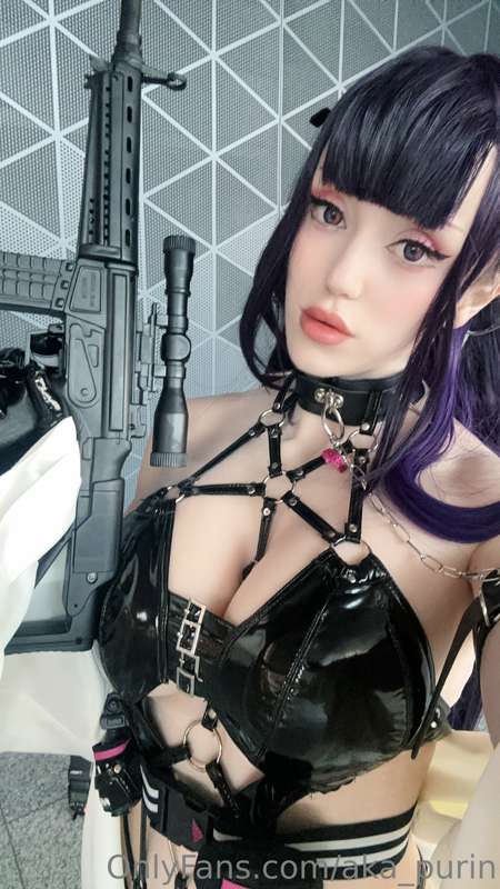 Hi babes~ 
I’m in the middle of working chaos, but don’t you..